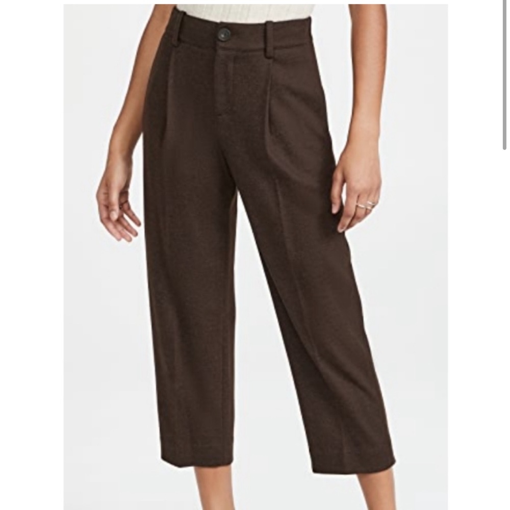 Vince 100% wool cropped tapered cozy pull on pant